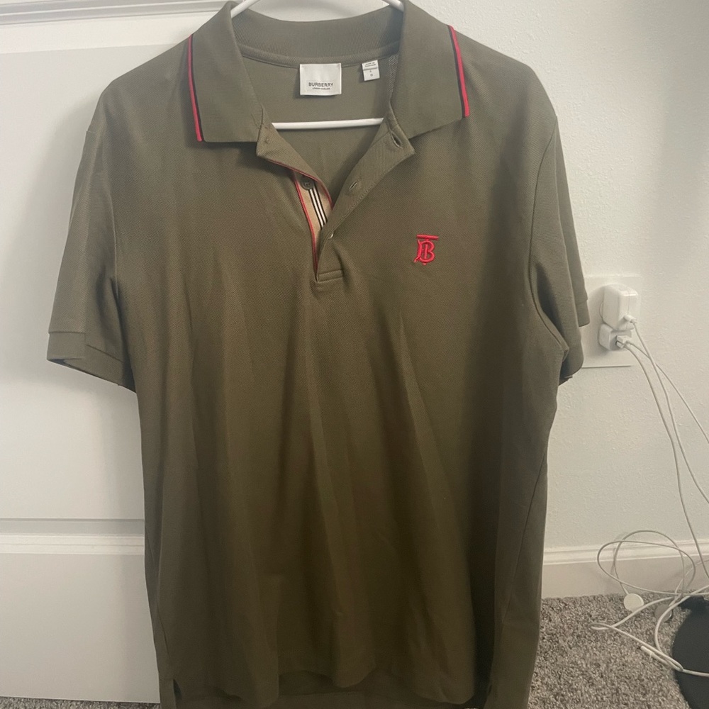 Men’s L Burberry Collard Shirt